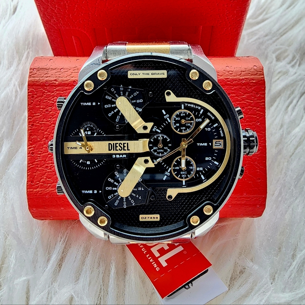 ⌚️Watch Diesel Big Daddy Original brand new with tag No Negotiable